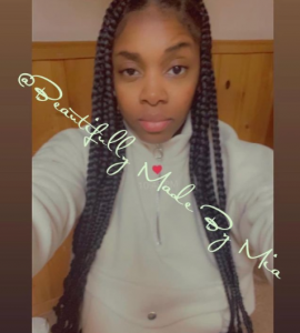 Knotless Braids for Beautifully_Made_By_Mia